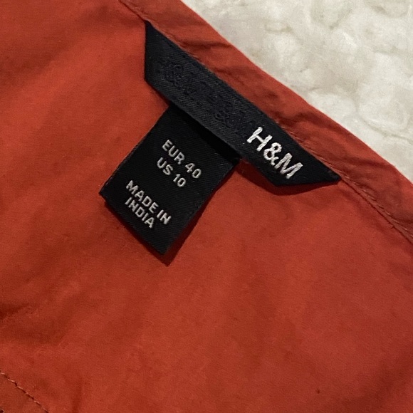 H&M Top| Like New| US 10| Great for Summer - Picture 3 of 4